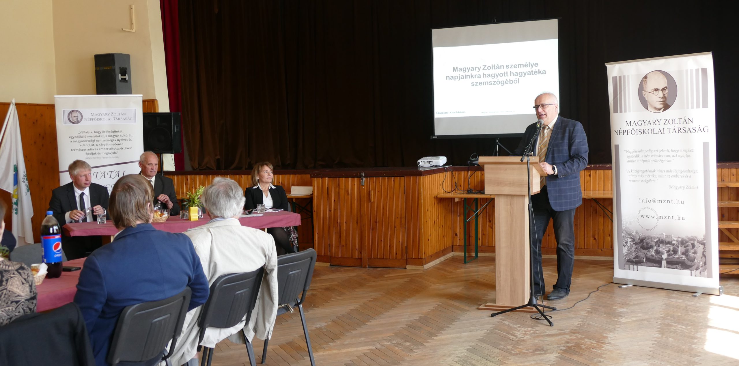 Emlékezés és Magyary konferencia Héregen