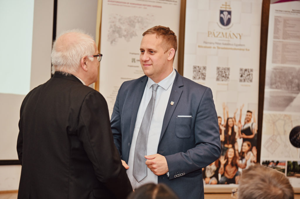 Történeti kertek találkoztak a szakrális tájjal – Esztergomban folytatódott a Vándorkollégium