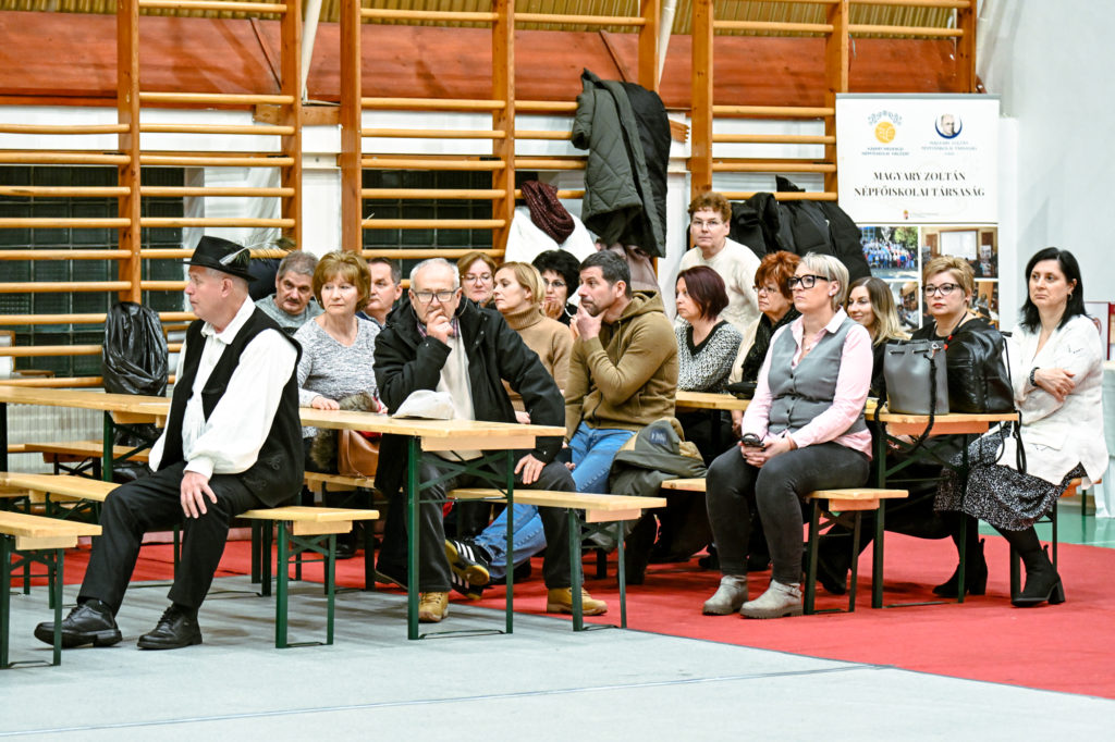 Értékek ünnepe és farsangi hangulat Vértesszőlősön