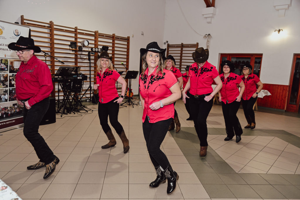 Érték, közösség, mulatság – Szárligeti Értékünnep és Farsangi Bál