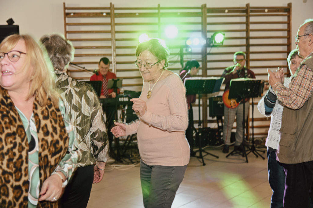 Érték, közösség, mulatság – Szárligeti Értékünnep és Farsangi Bál