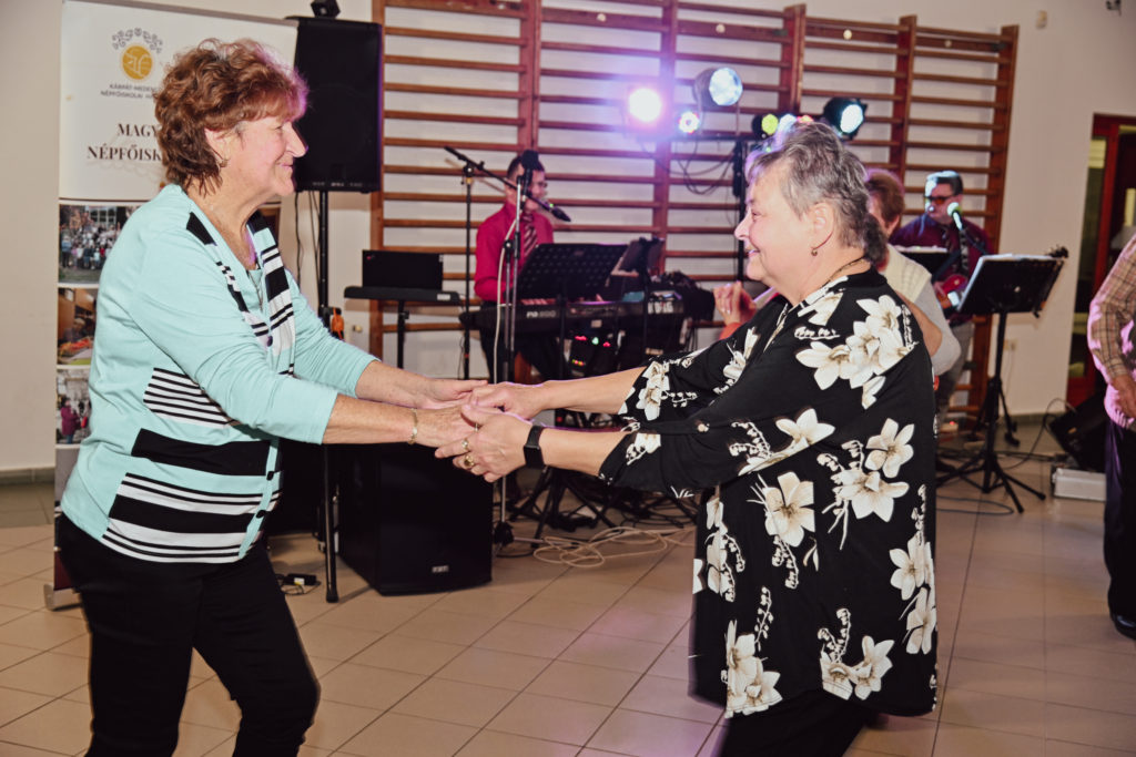 Érték, közösség, mulatság – Szárligeti Értékünnep és Farsangi Bál