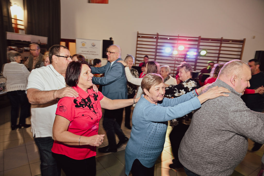 Érték, közösség, mulatság – Szárligeti Értékünnep és Farsangi Bál