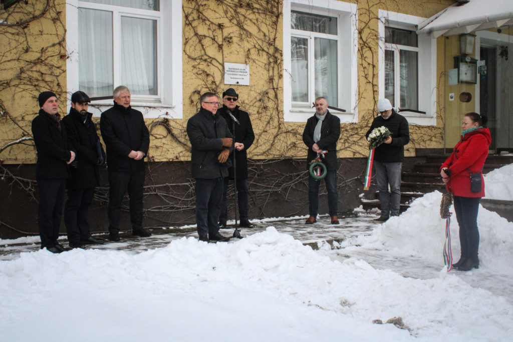 Megemlékezés a Tatai Népfőiskola alapításának 86. évfordulójáról