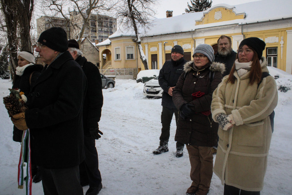 Megemlékezés a Tatai Népfőiskola alapításának 86. évfordulójáról