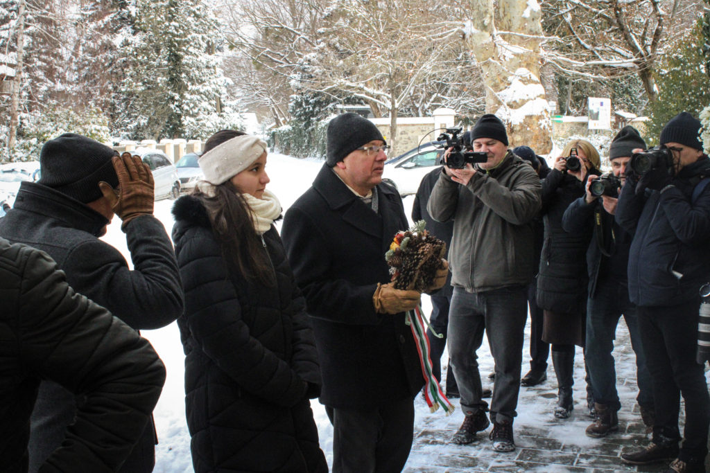 Megemlékezés a Tatai Népfőiskola alapításának 86. évfordulójáról