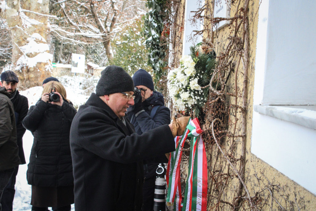 Megemlékezés a Tatai Népfőiskola alapításának 86. évfordulójáról