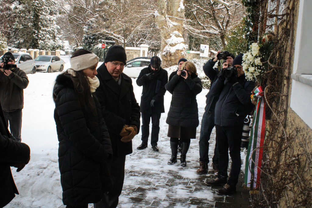 Megemlékezés a Tatai Népfőiskola alapításának 86. évfordulójáról