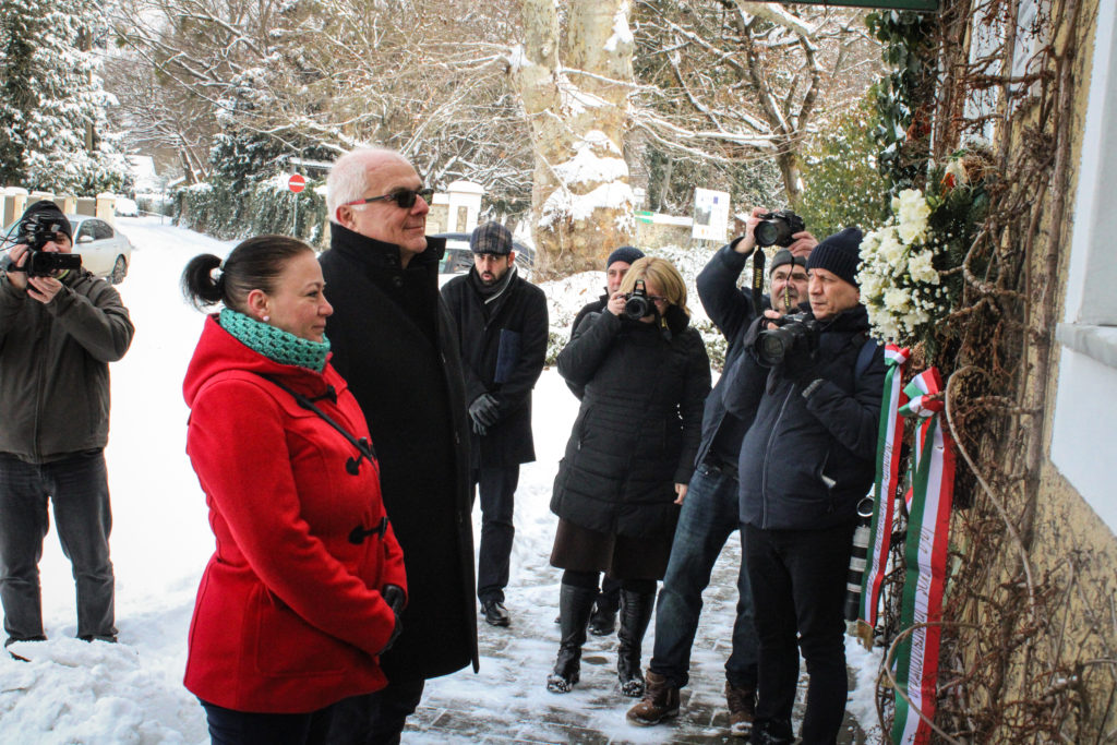 Megemlékezés a Tatai Népfőiskola alapításának 86. évfordulójáról