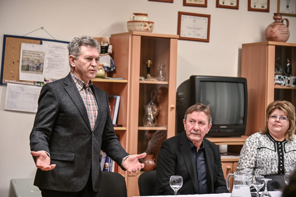 Közösségi értékek és nemzetiségi hagyományok Bajon