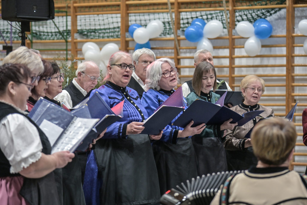 Közösségi értékek és nemzetiségi hagyományok Bajon