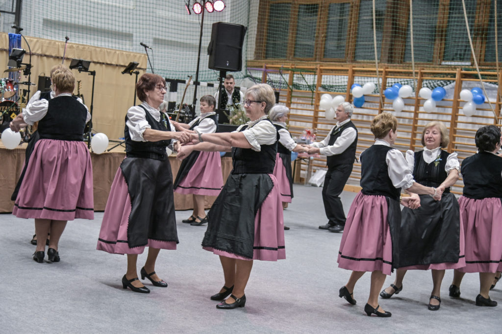 Közösségi értékek és nemzetiségi hagyományok Bajon