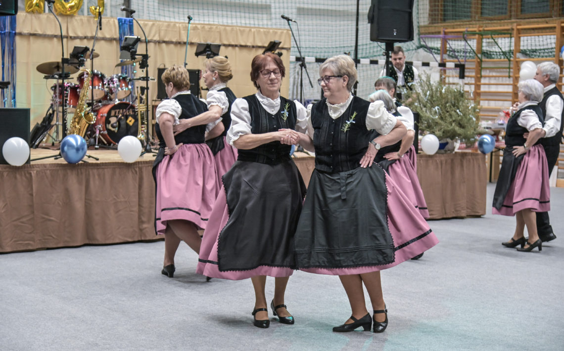 Közösségi értékek és nemzetiségi hagyományok Bajon