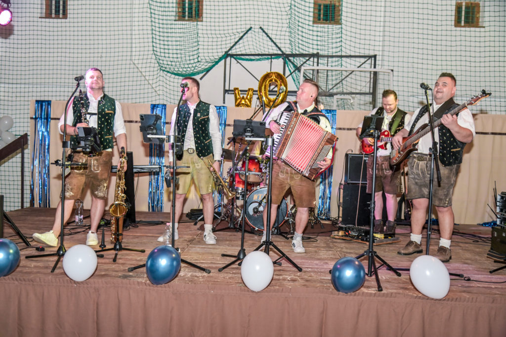 Közösségi értékek és nemzetiségi hagyományok Bajon